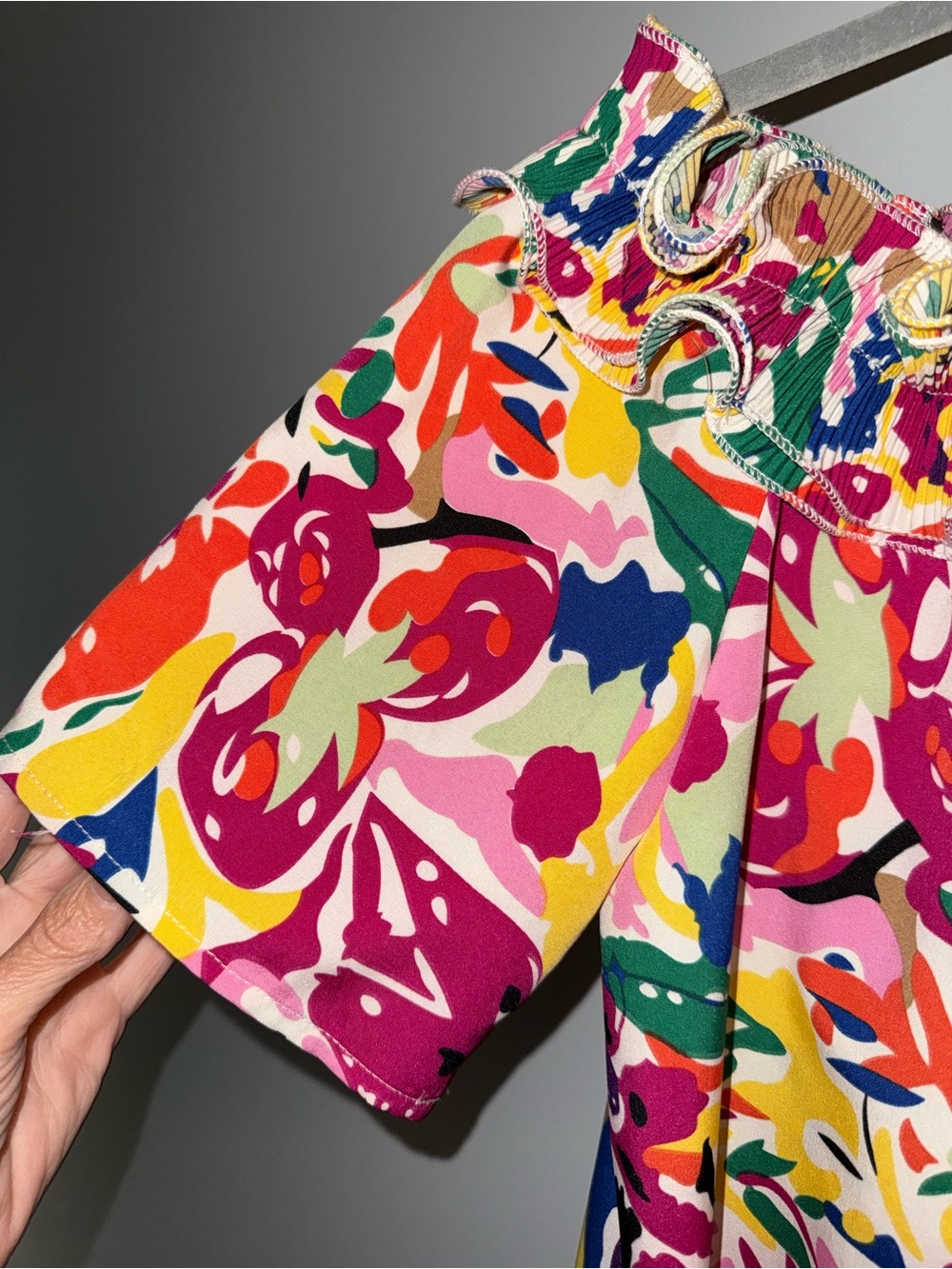 NEW-Jodifl-Multicolor Ruffled Off-Shoulder Floral Top - Picture 5 of 7